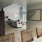 Modern Summer House With Pool In *